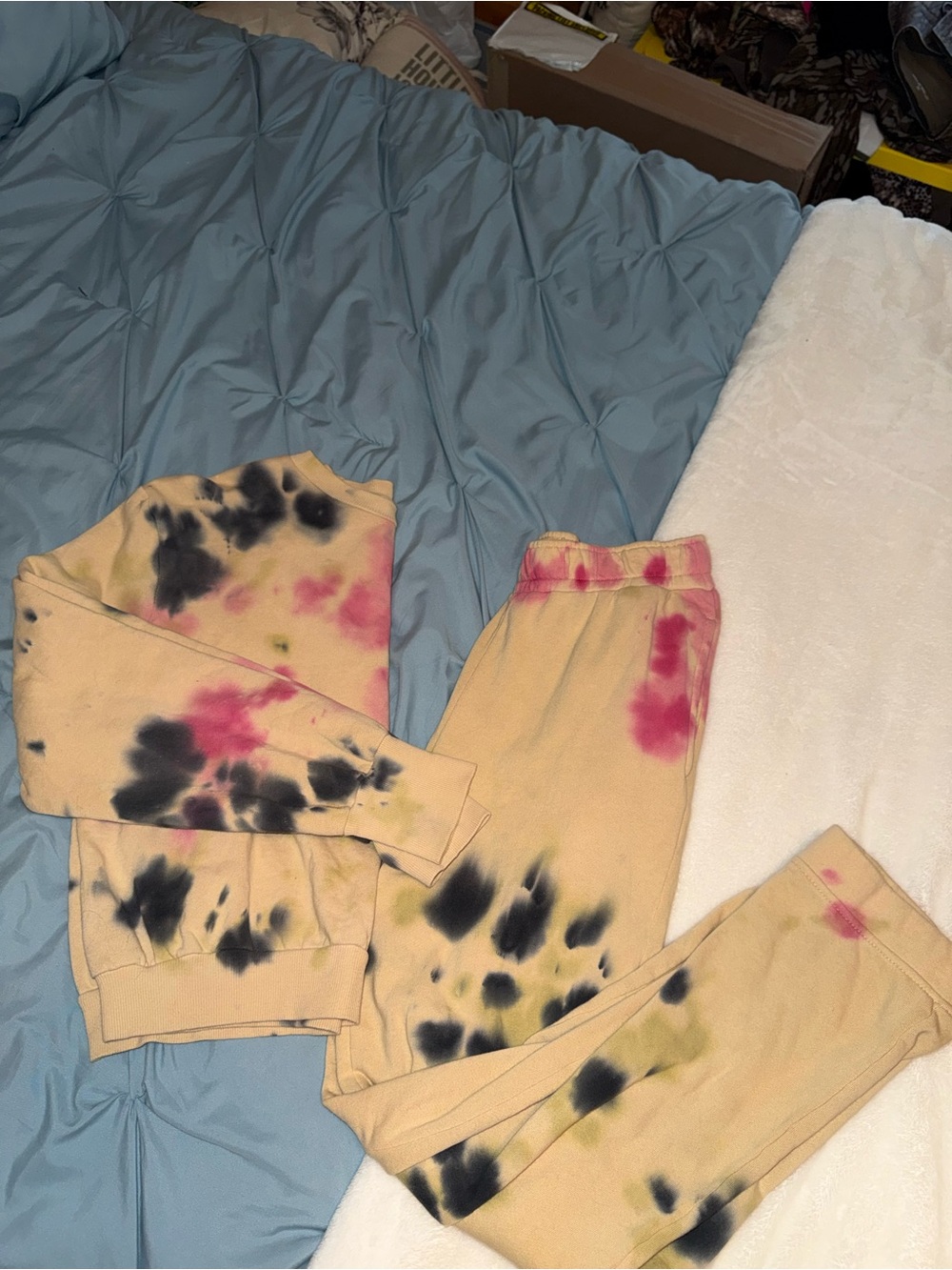 Tie Dye Sweatshirt/Sweatpants Set